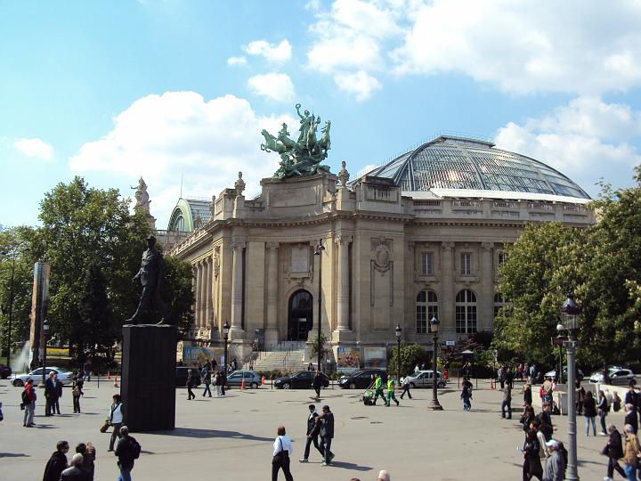 Grand Palace De Goll.jpg